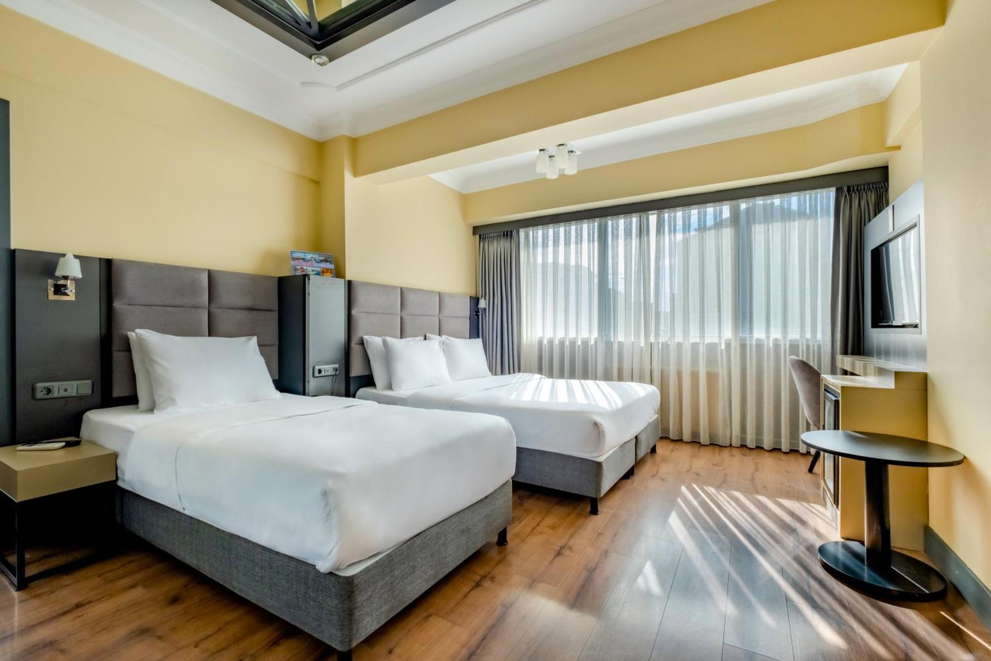 Frt Airlines Hotel - Istanbul Airport Arnavutkoy Luaran gambar